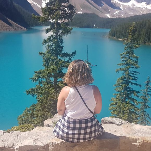 Meet your Posher, Lee - Picture 1 of 1